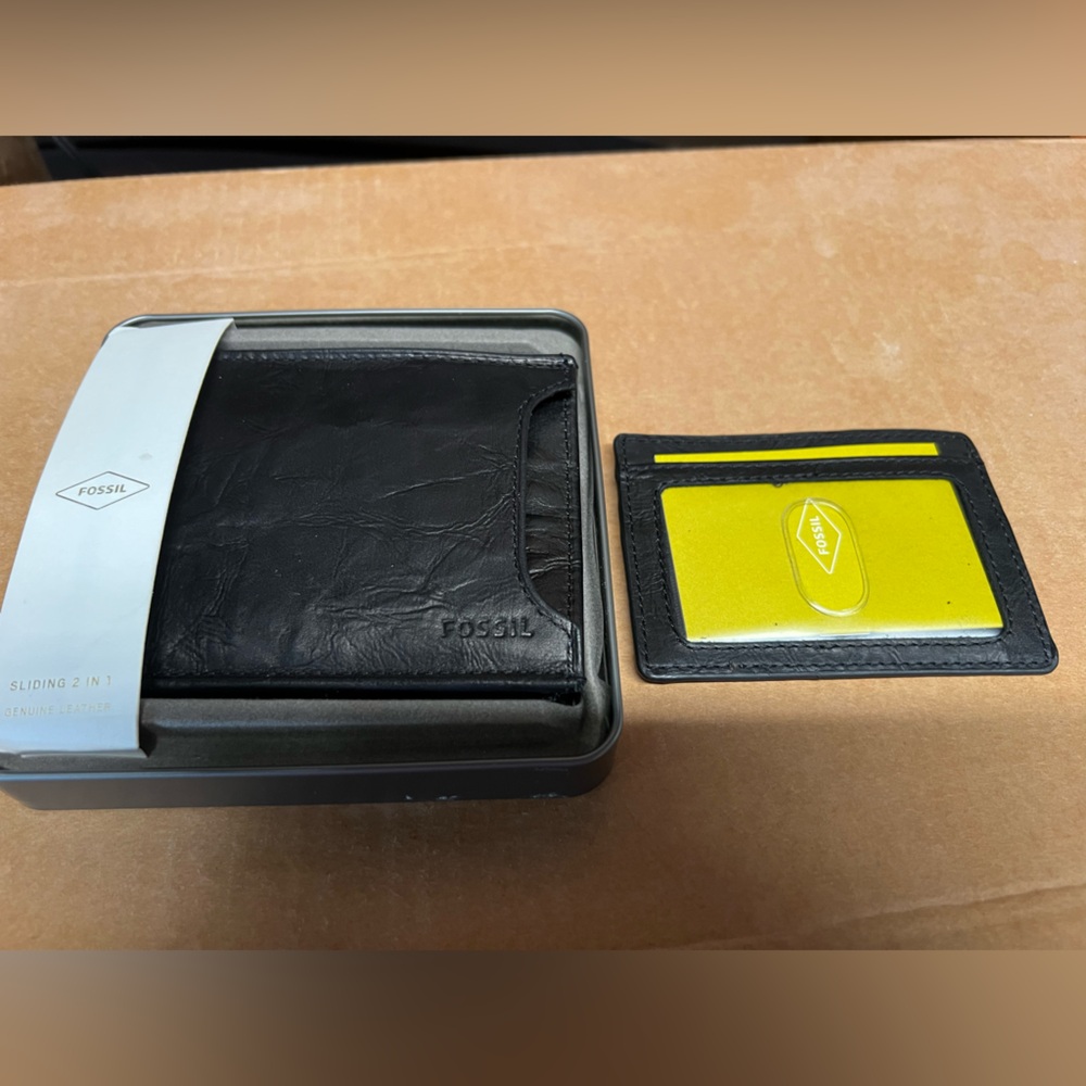 Men’s Fossil bi-fold black leather wallet - Picture 7 of 7